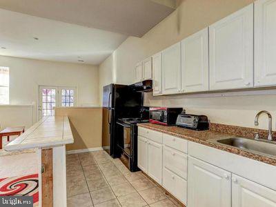 8101 BREEZY KNOLL DRIVE