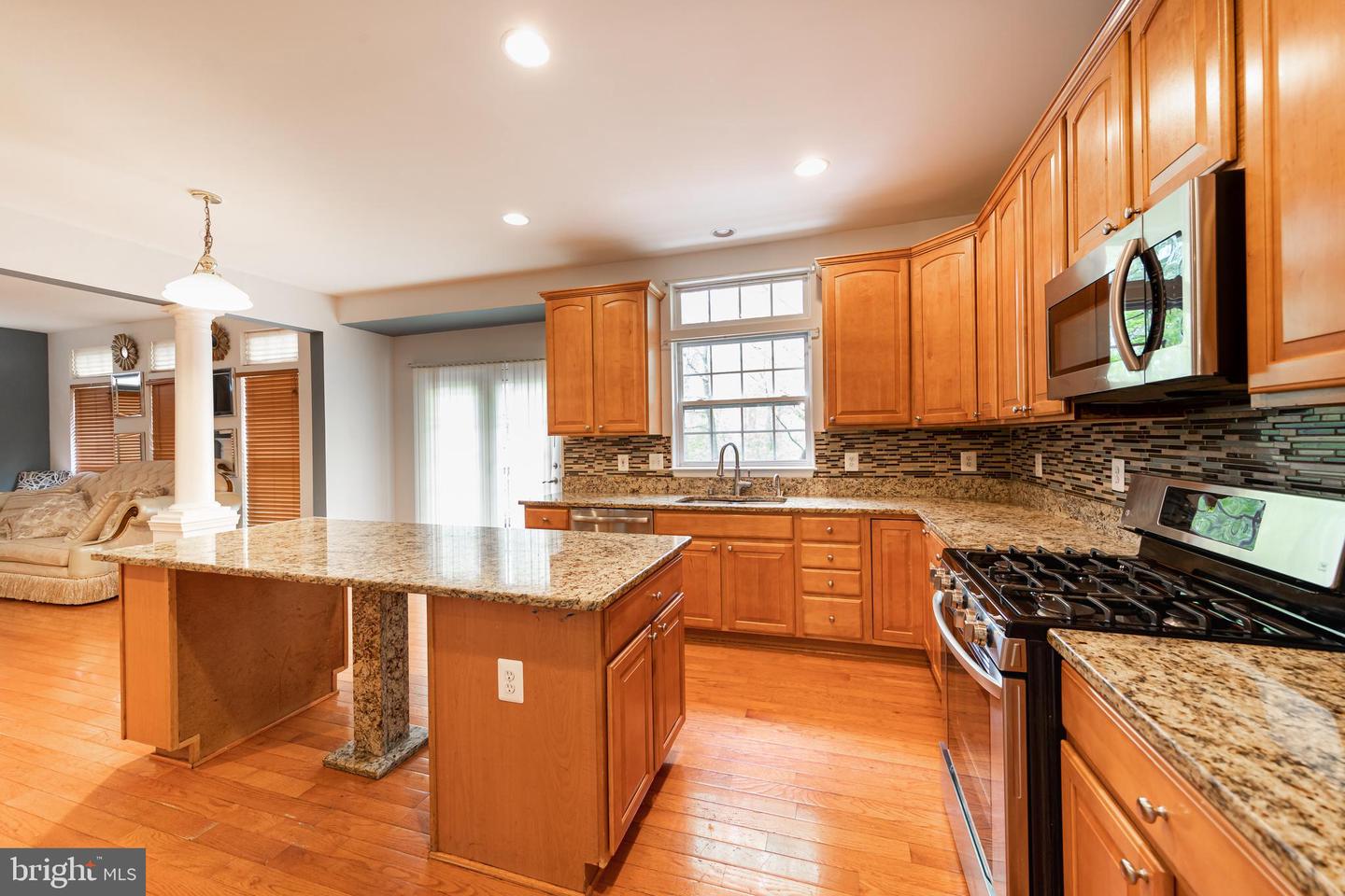 8101 BREEZY KNOLL DRIVE
