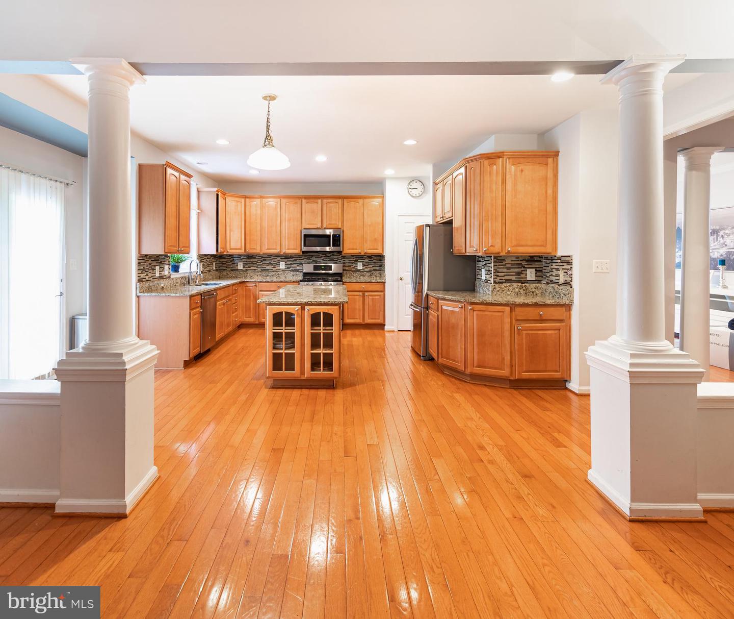 8101 BREEZY KNOLL DRIVE