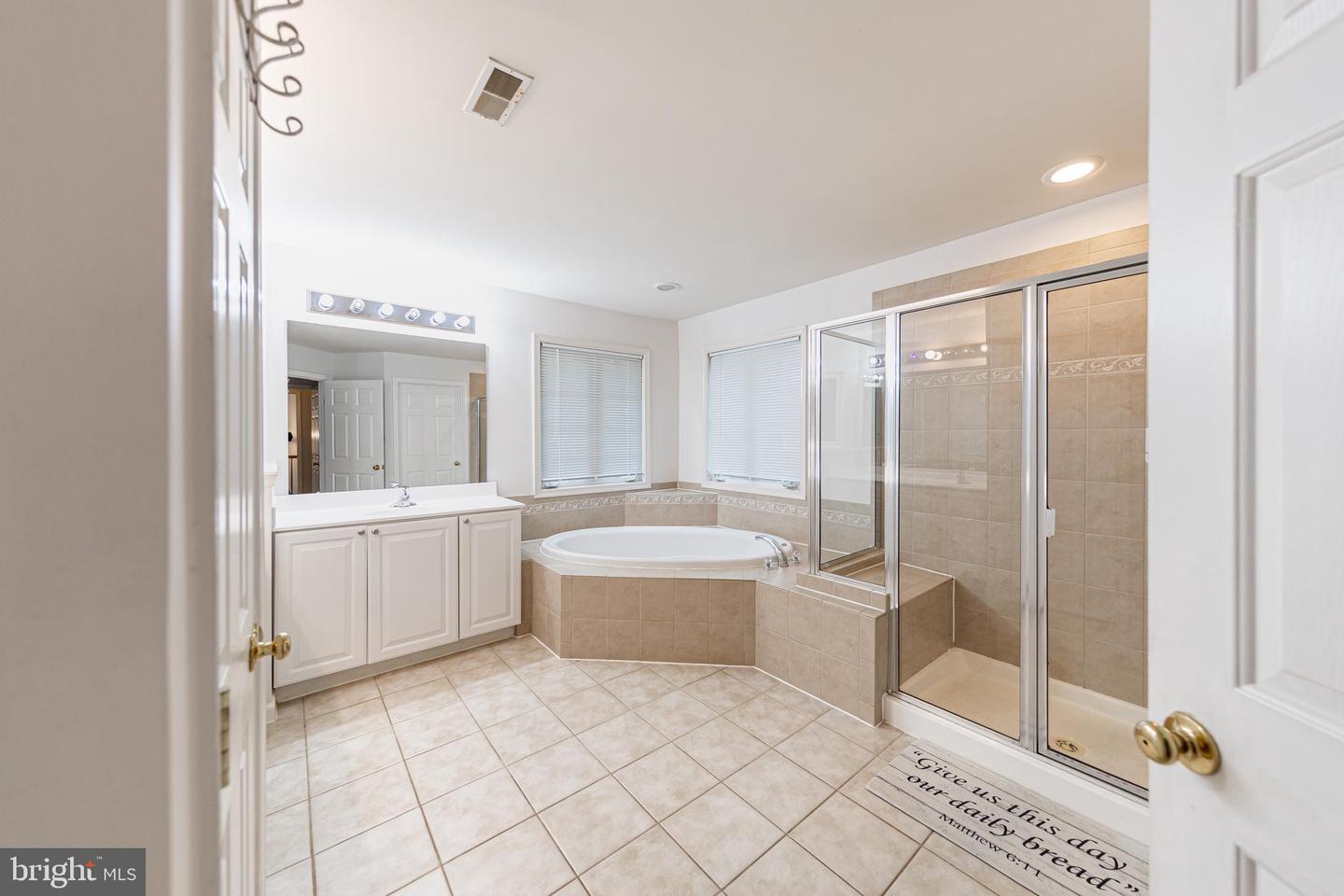 8101 BREEZY KNOLL DRIVE