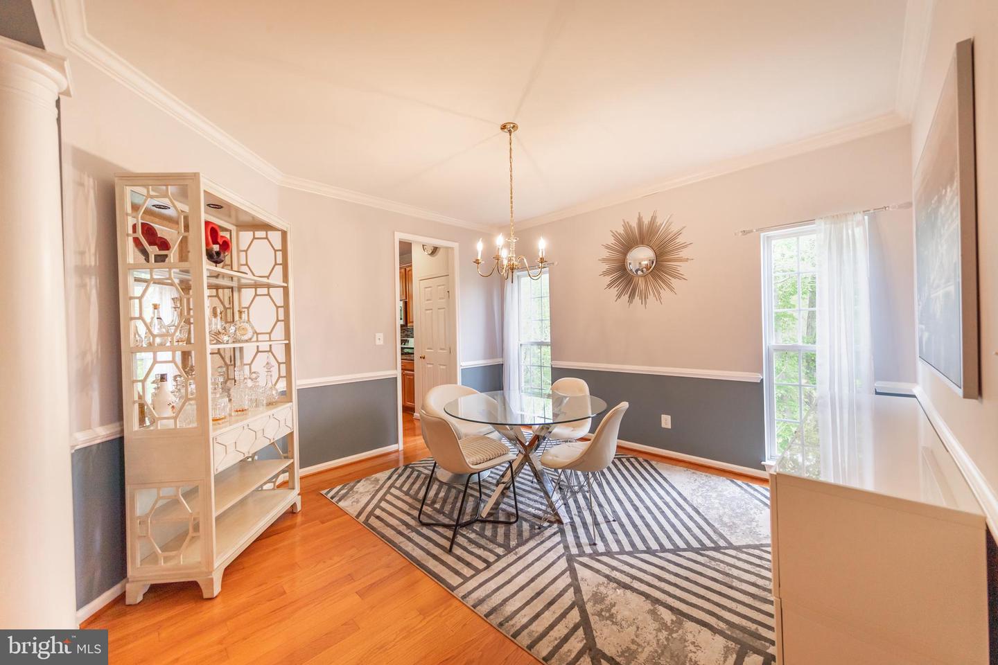 8101 BREEZY KNOLL DRIVE