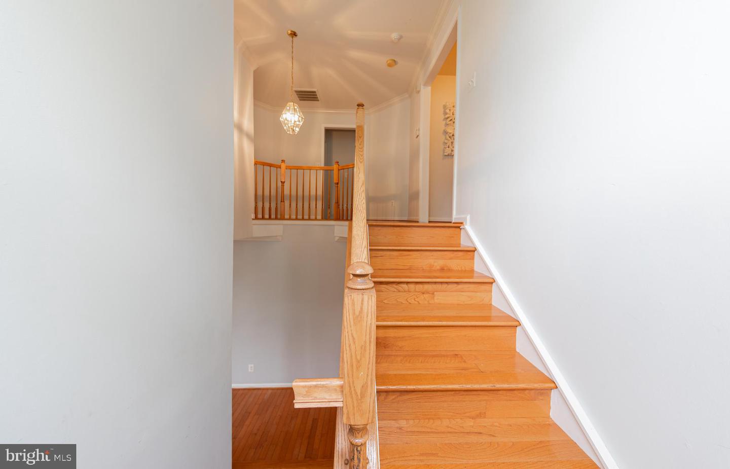 8101 BREEZY KNOLL DRIVE