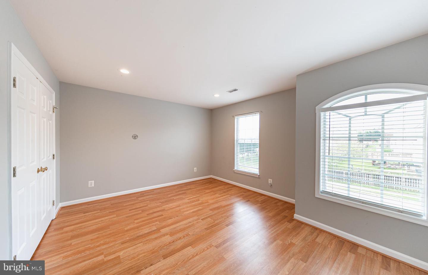 8101 BREEZY KNOLL DRIVE