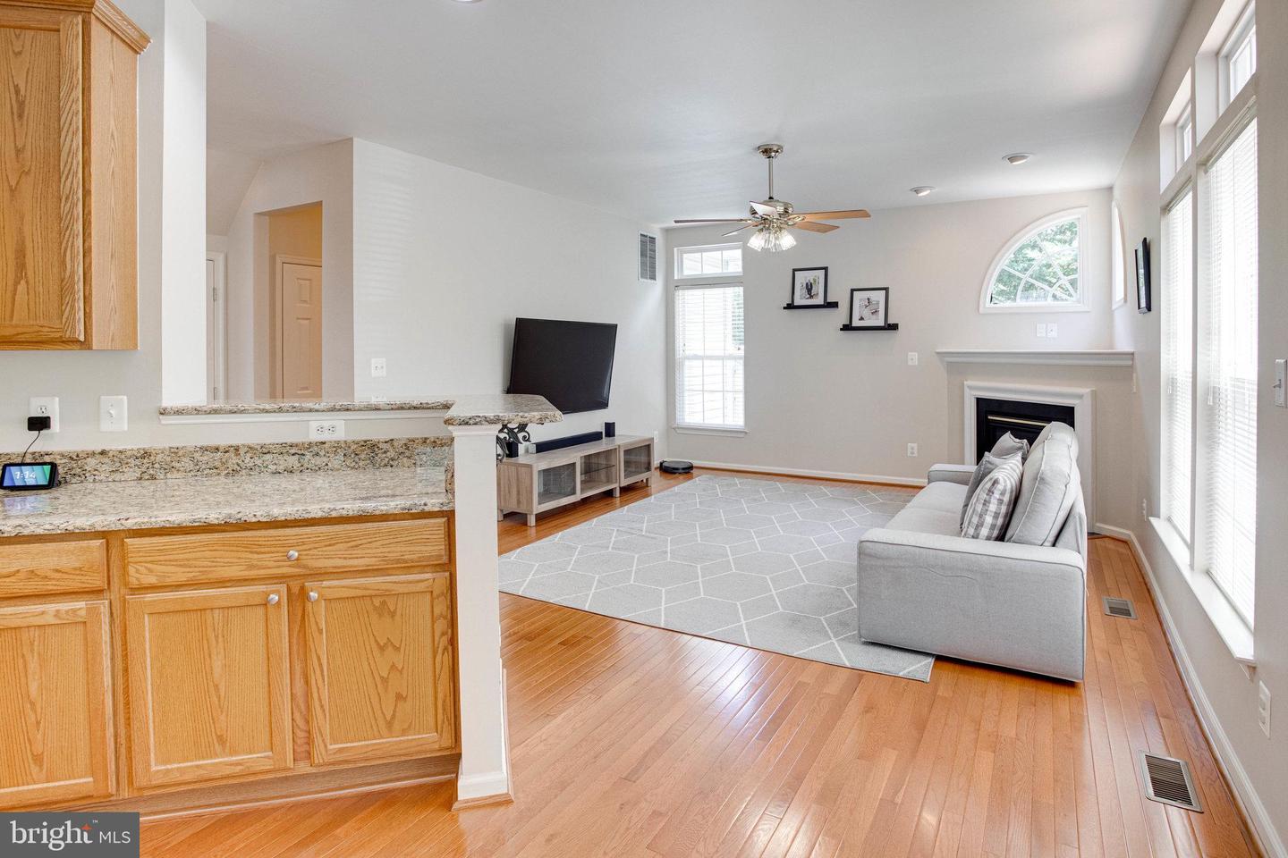13128 KINNICUTT DRIVE