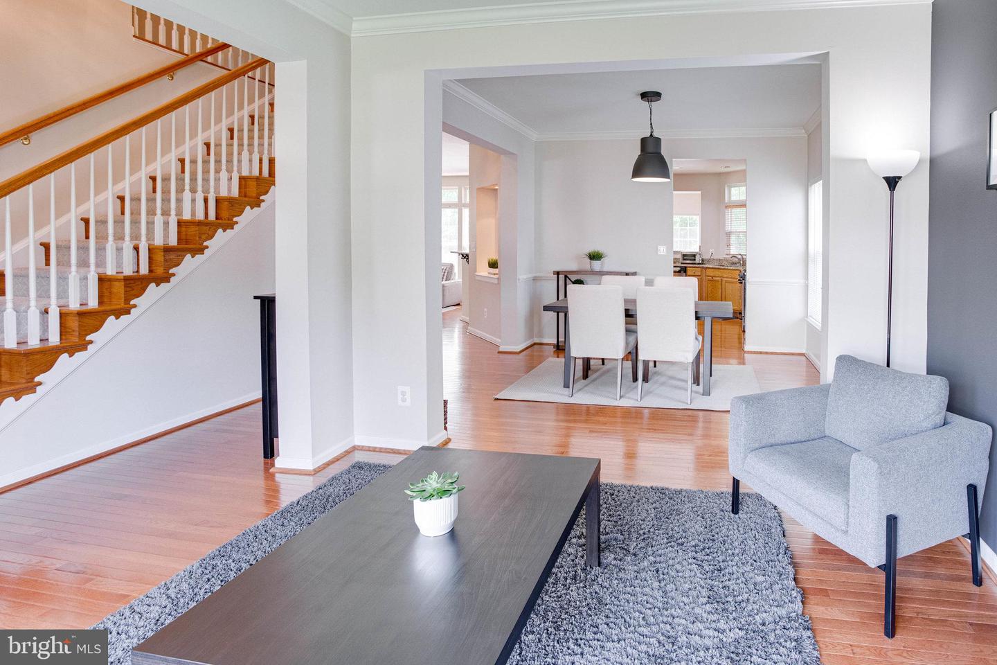 13128 KINNICUTT DRIVE