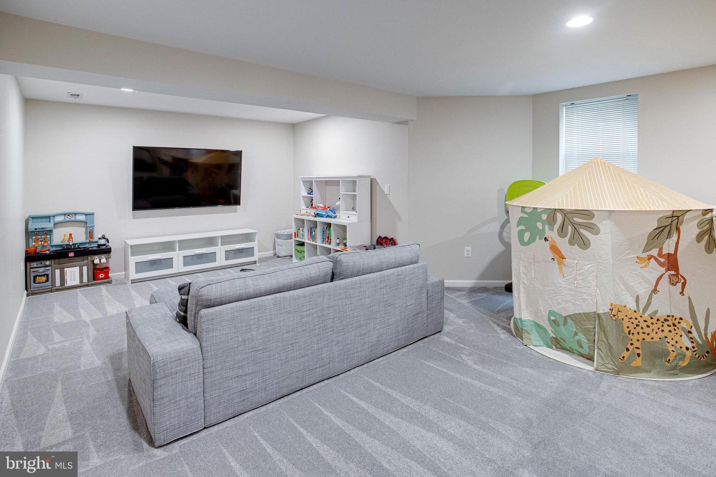 13128 KINNICUTT DRIVE