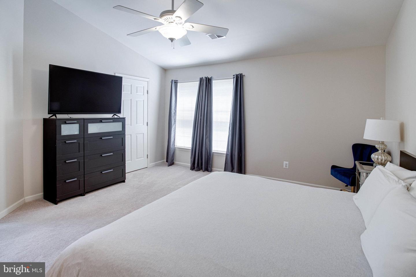 13128 KINNICUTT DRIVE