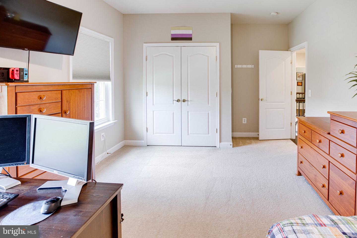 4190 TALON DRIVE