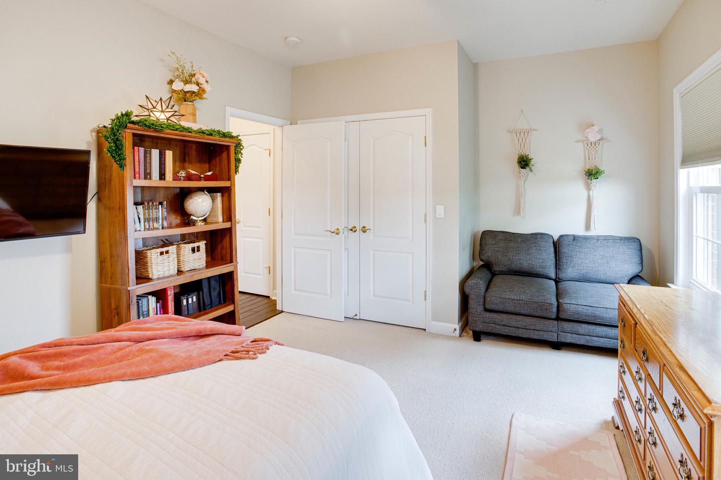 4190 TALON DRIVE