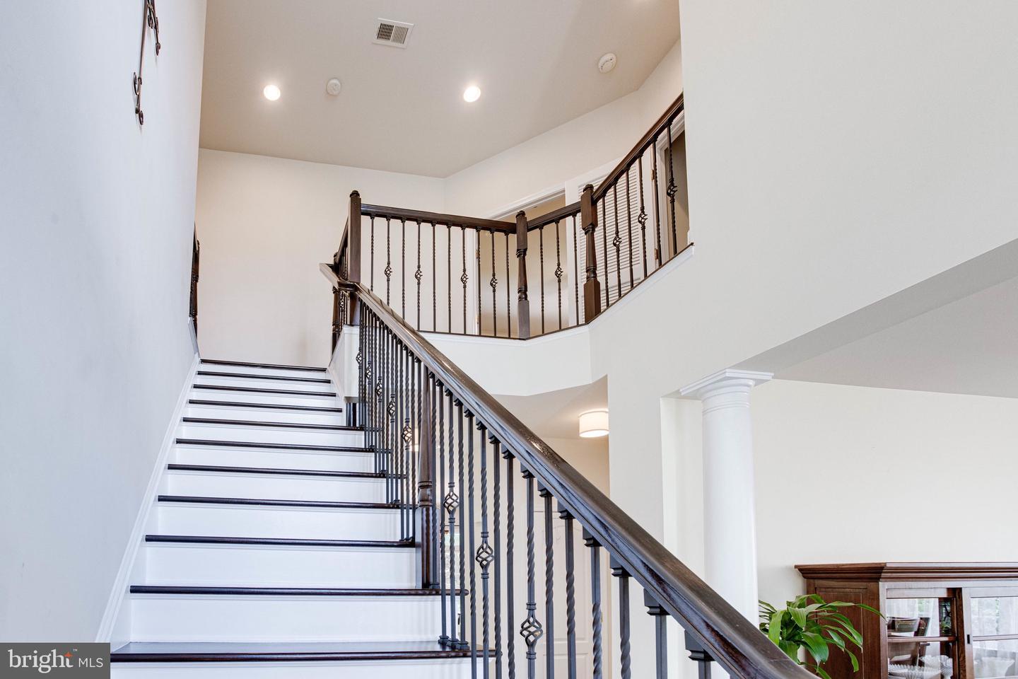 4190 TALON DRIVE