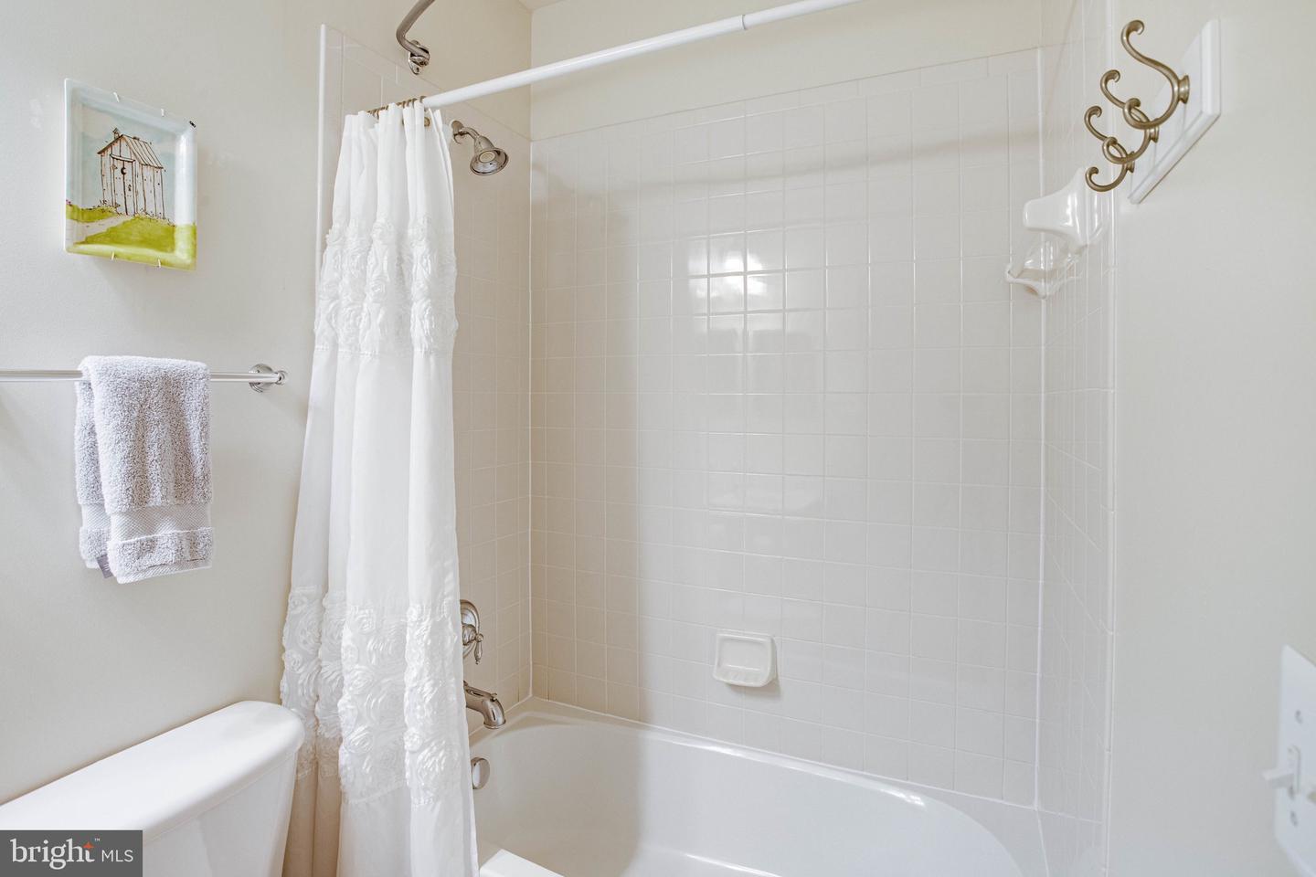4190 TALON DRIVE