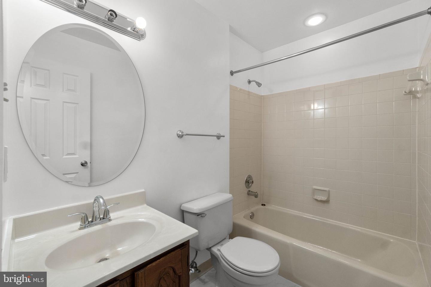 3847 OGILVIE COURT