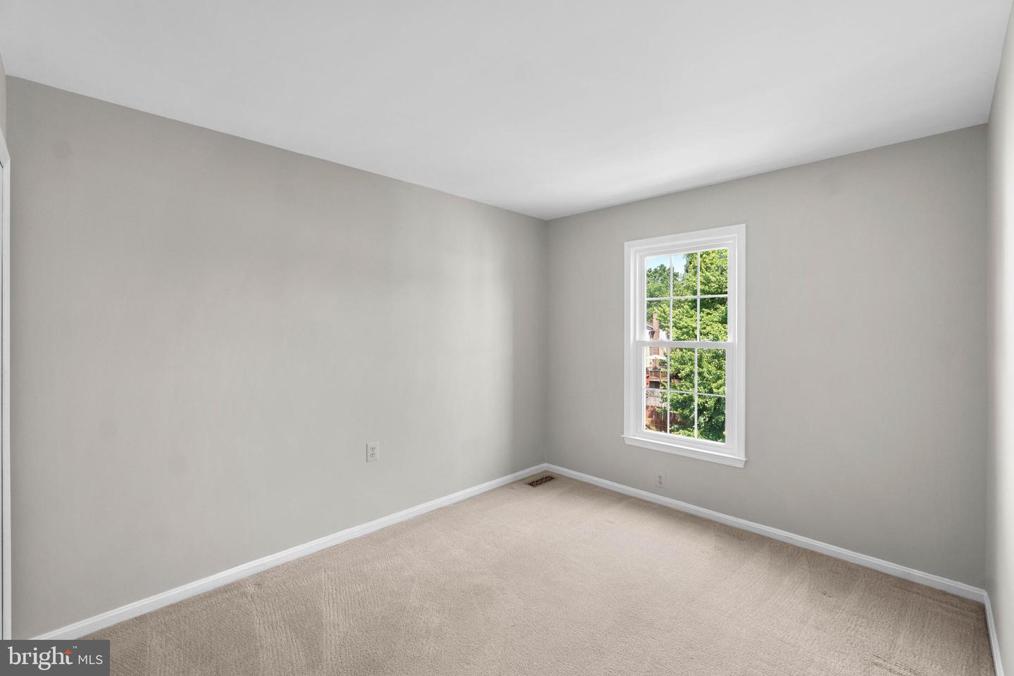 3847 OGILVIE COURT