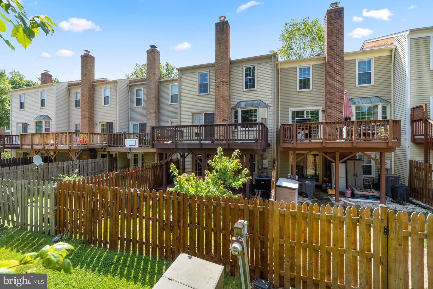 3847 OGILVIE COURT