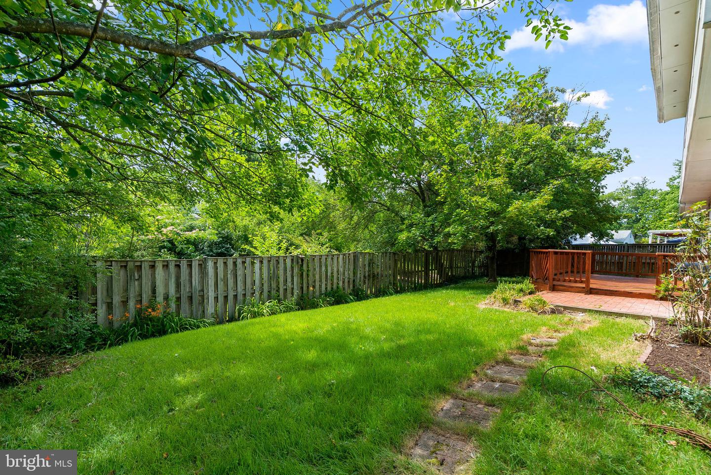 9843 ALAN COURT