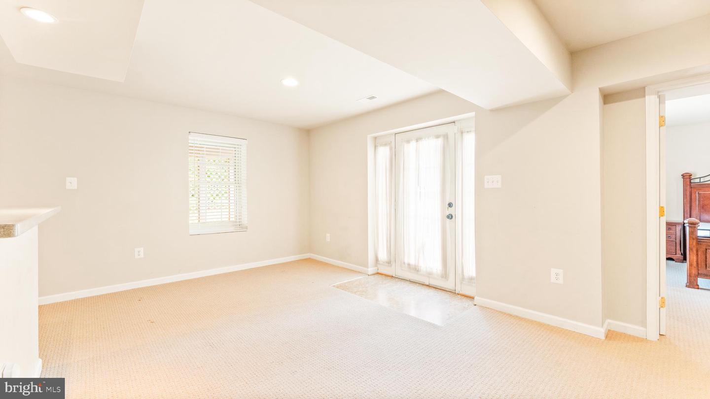 5555 ACERVILLE PLACE