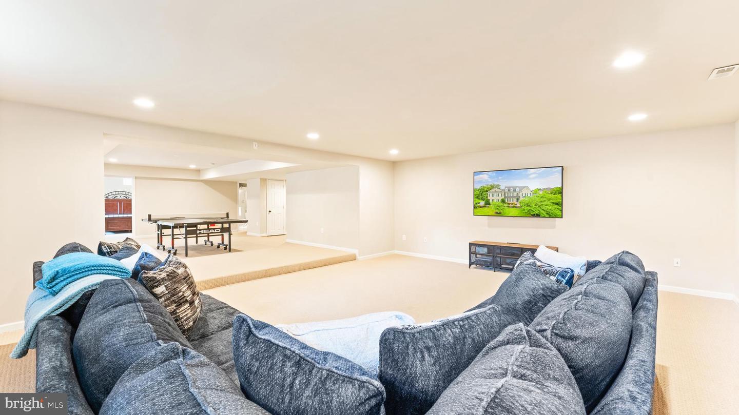 5555 ACERVILLE PLACE