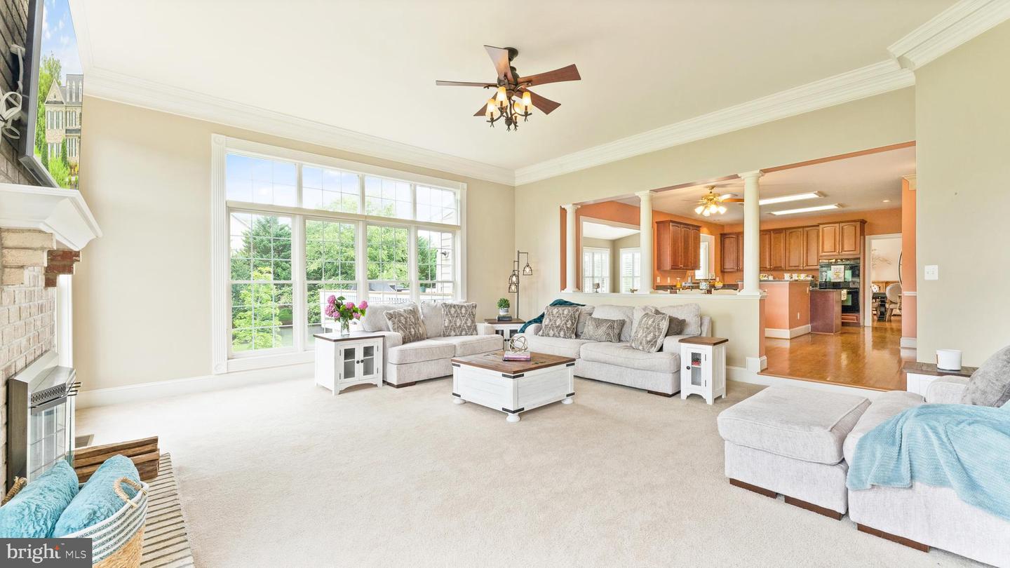 5555 ACERVILLE PLACE
