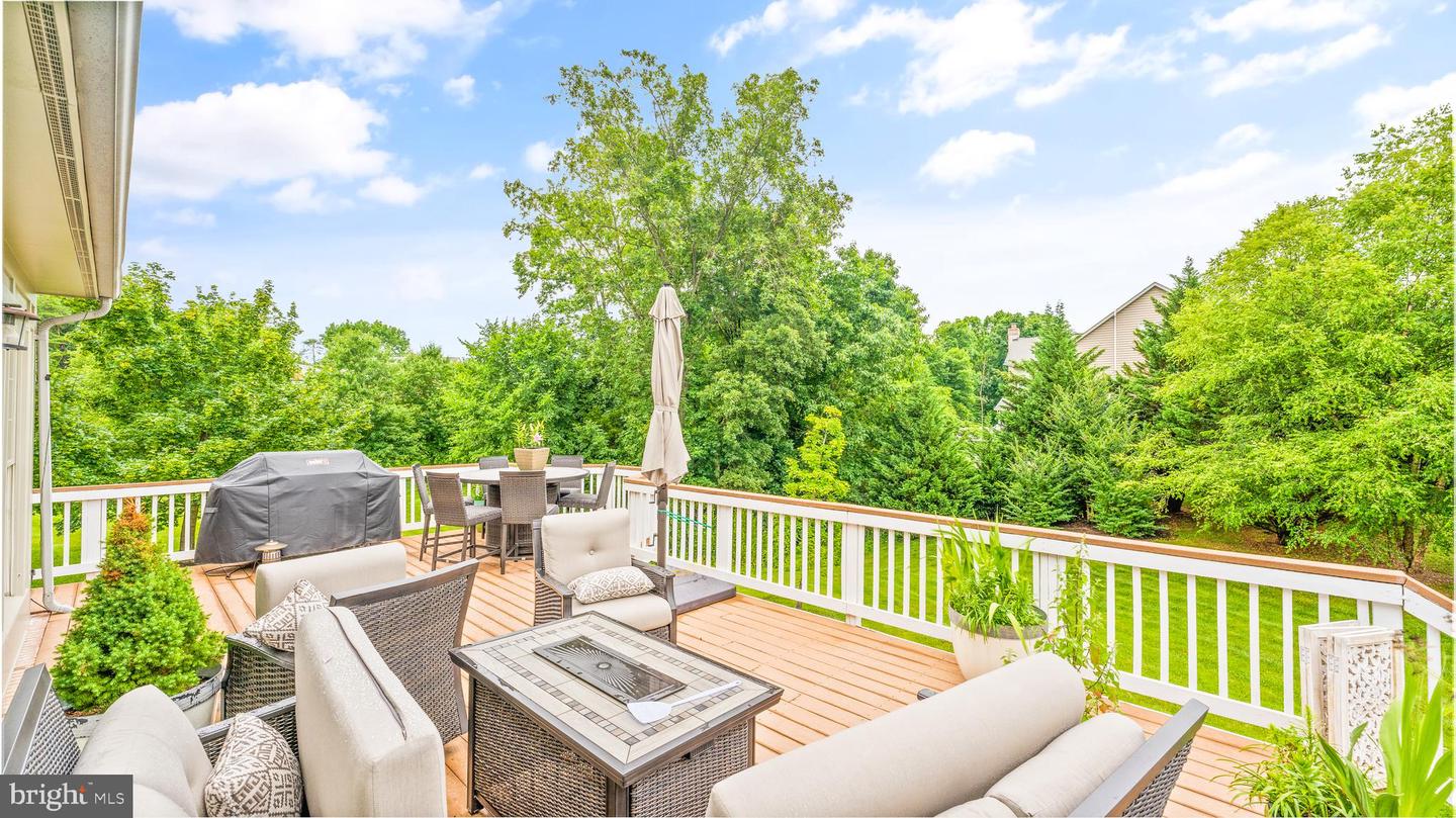 5555 ACERVILLE PLACE