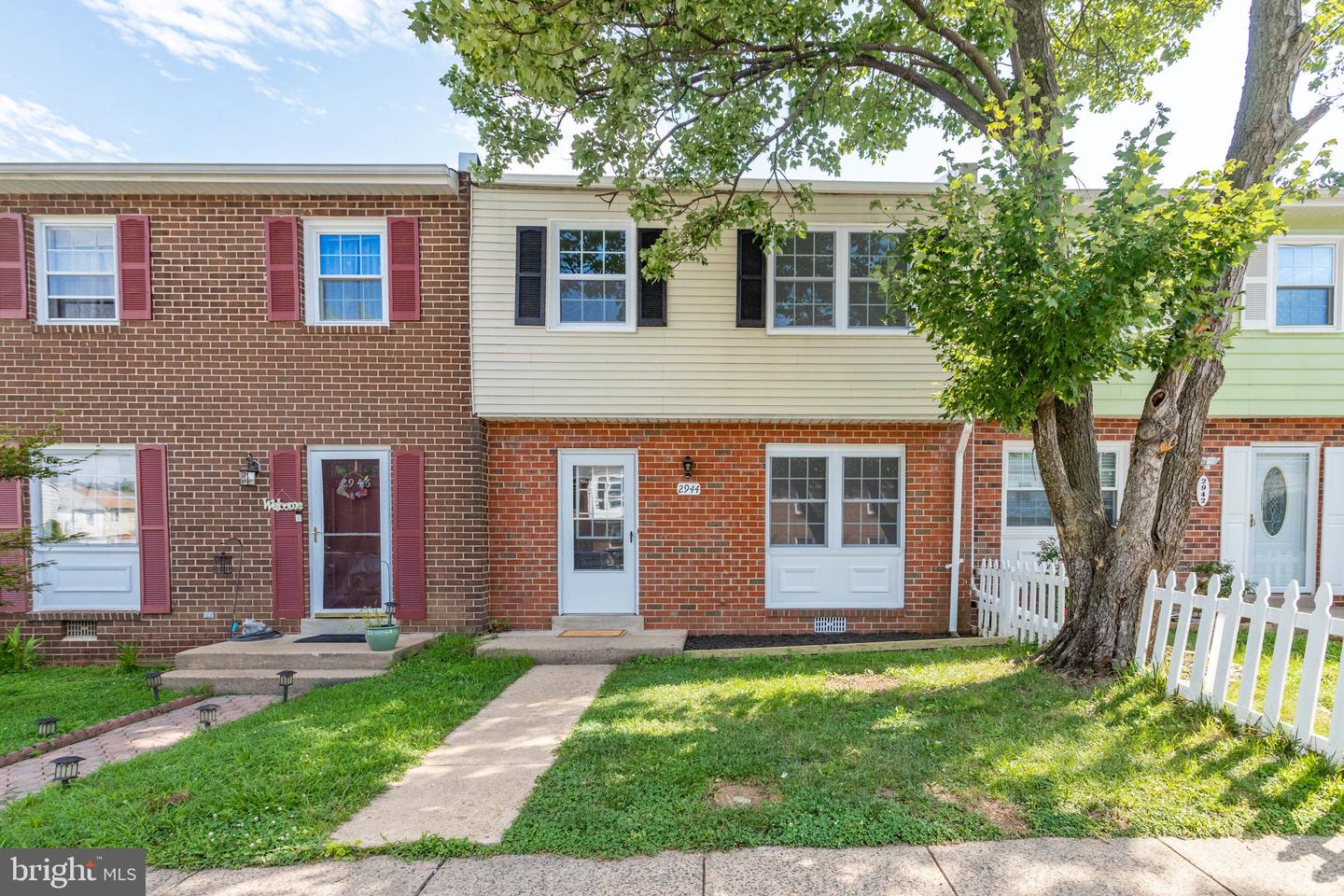 2944 BUELL COURT