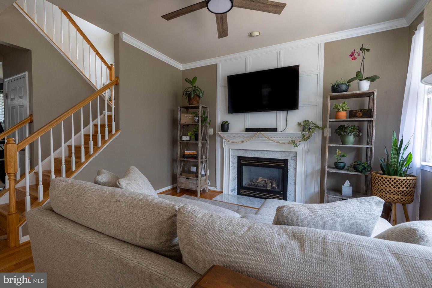 10065 HUME COURT