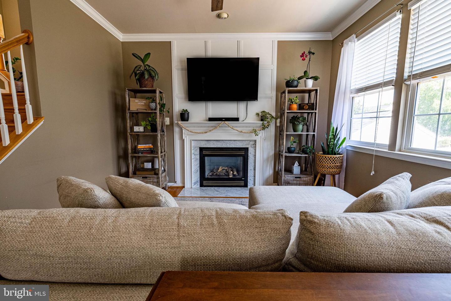 10065 HUME COURT