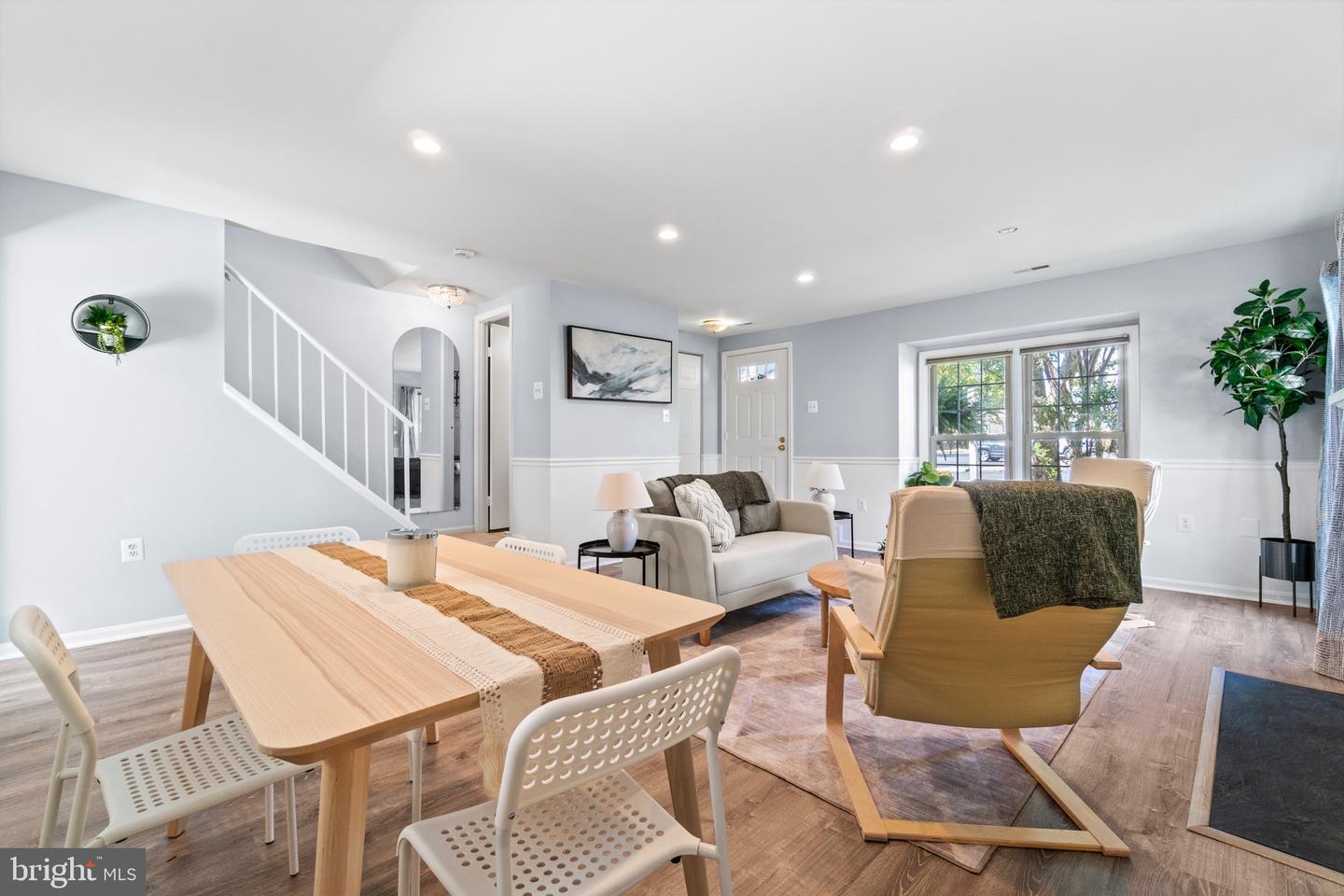 7611 JORDON HOLLOW COURT