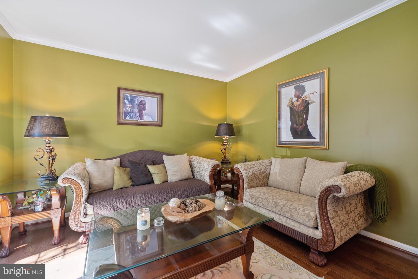 5554 BARNES LANE