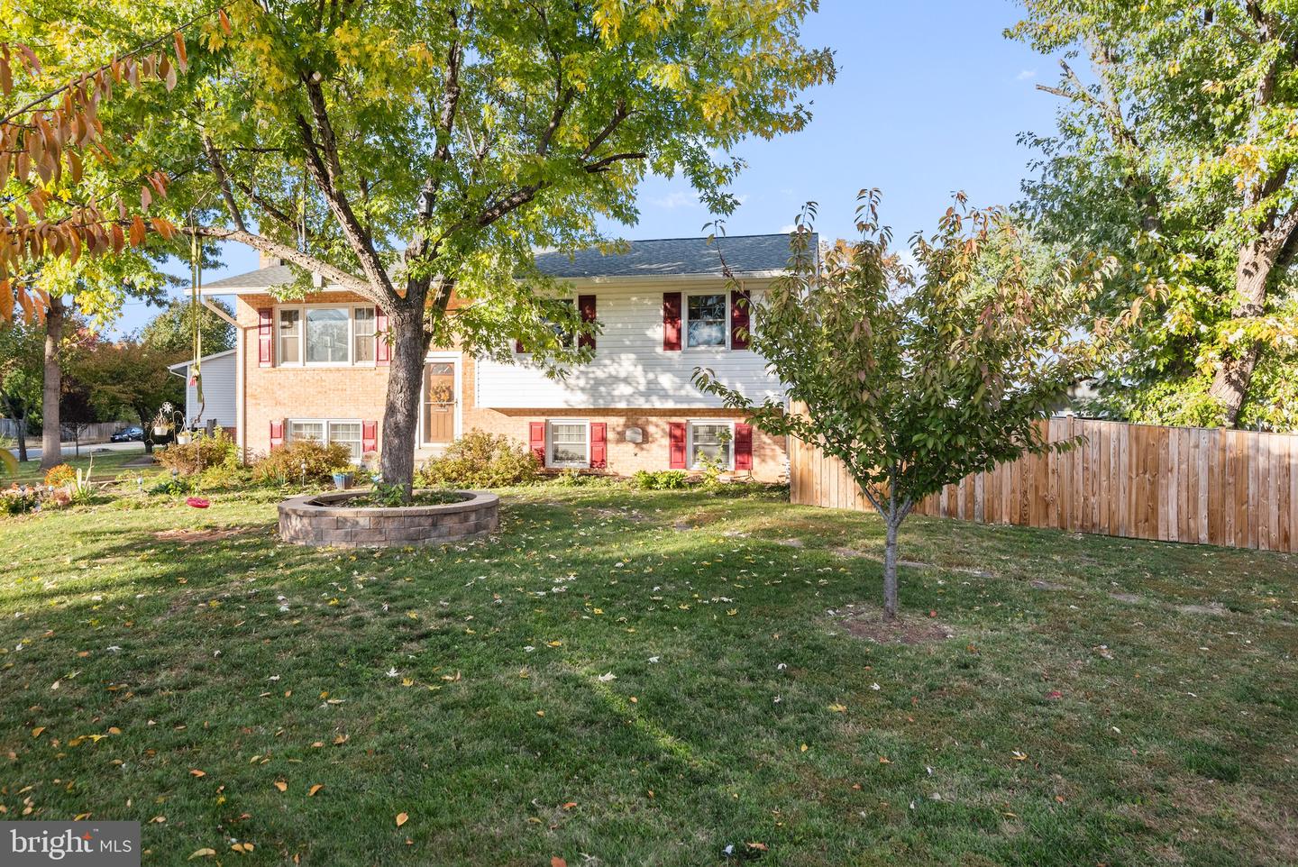 7609 DUBLIN DRIVE