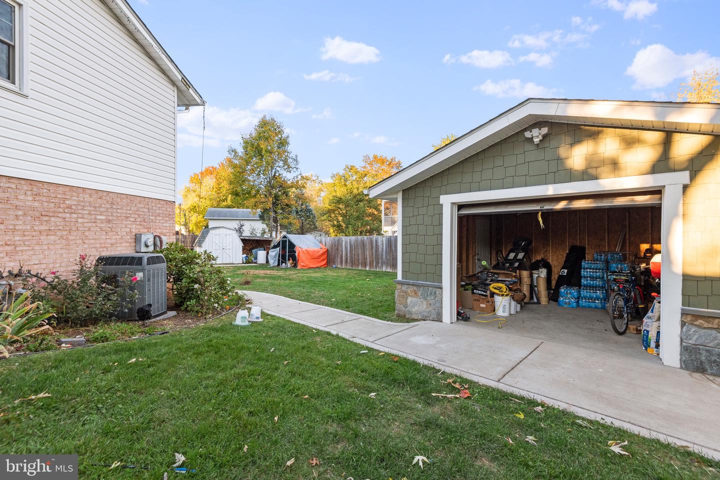 7609 DUBLIN DRIVE