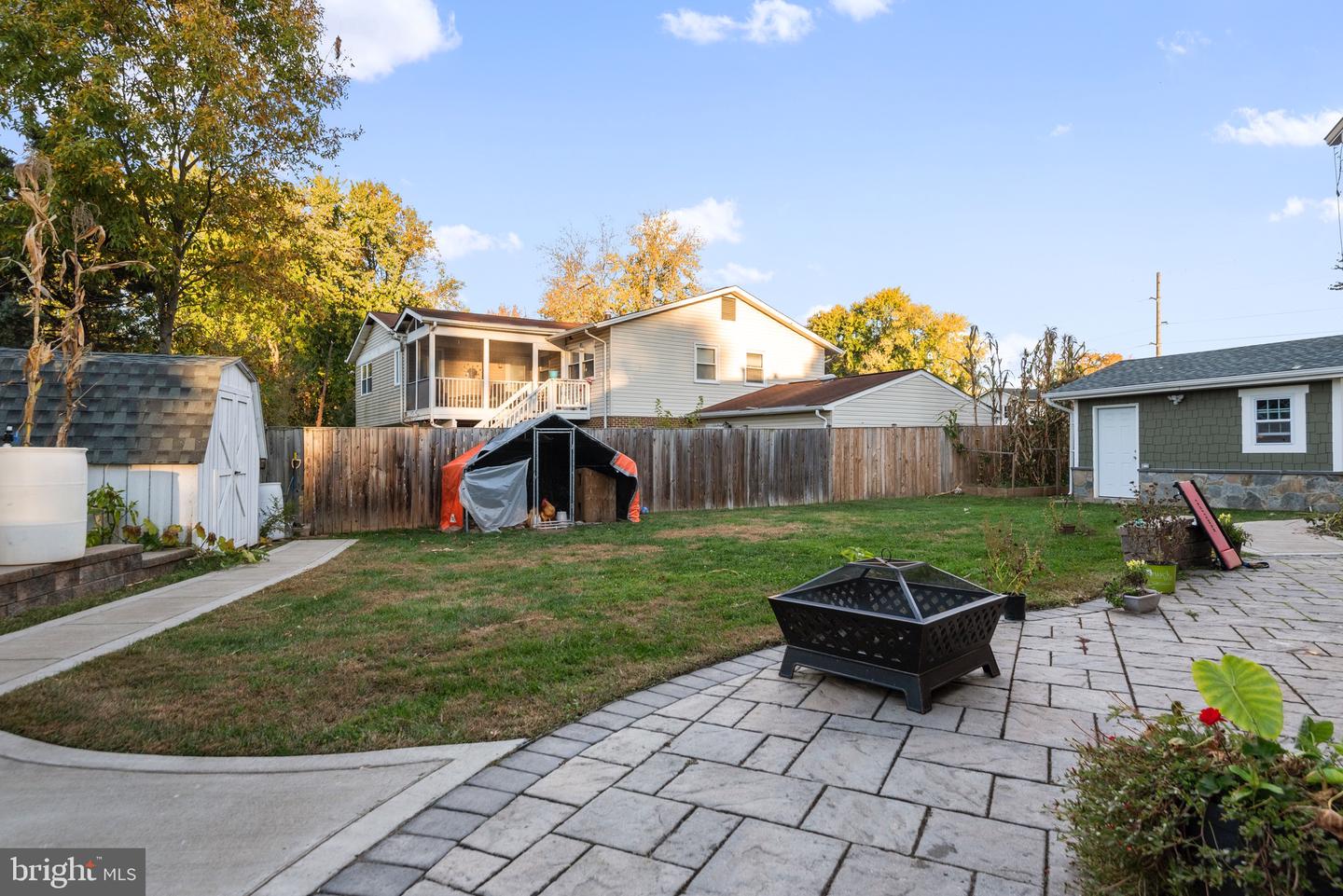 7609 DUBLIN DRIVE