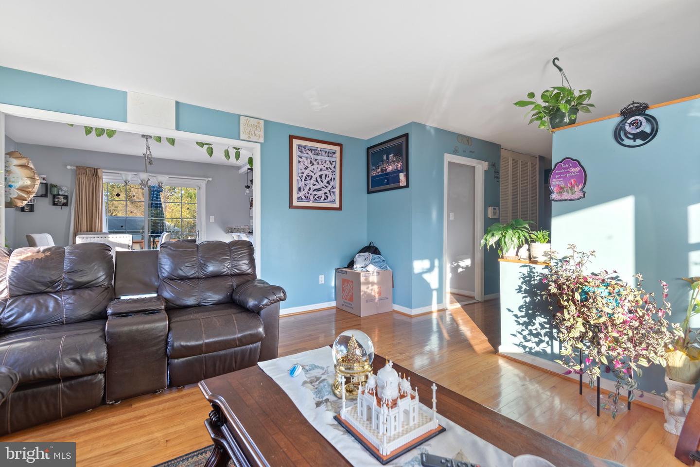 7609 DUBLIN DRIVE