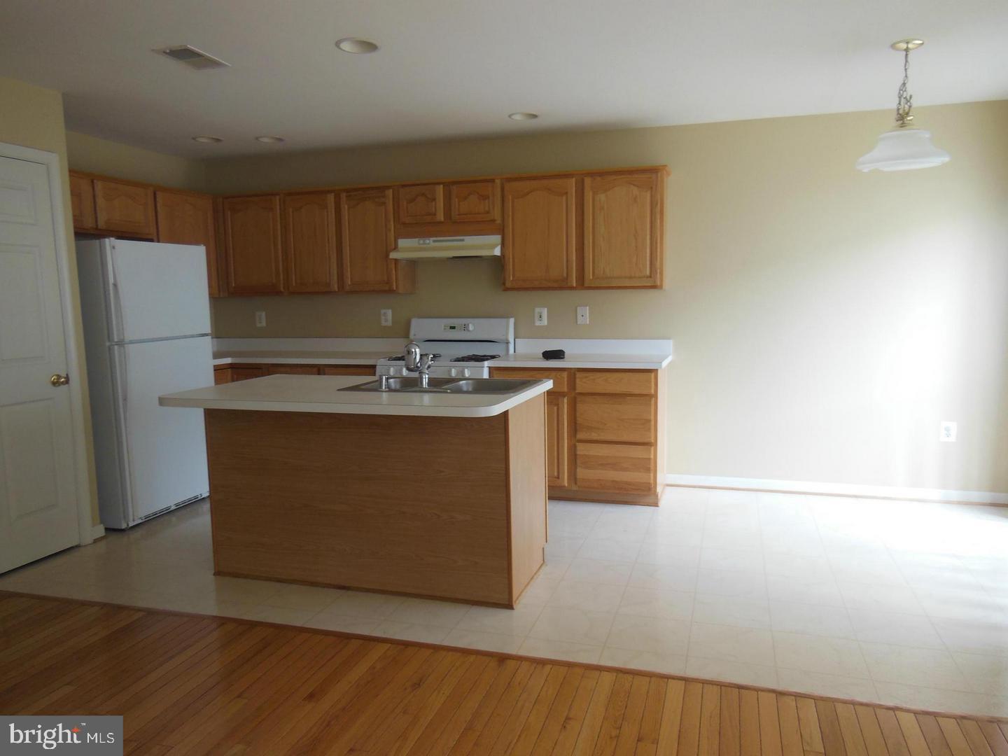 11105 DOUBLEDAY LANE
