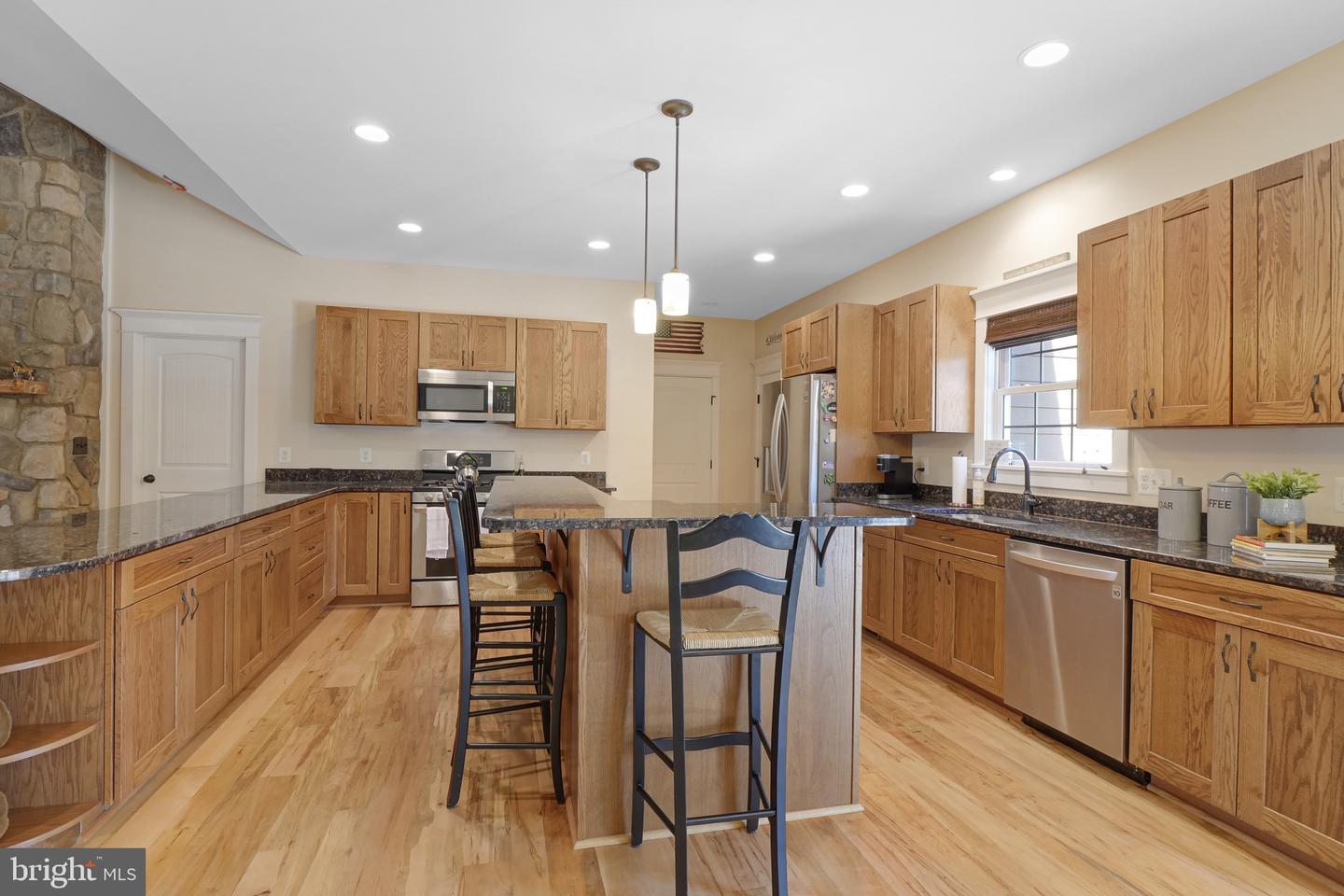 4311 DONNA MARIE COURT