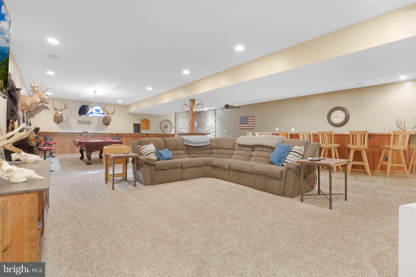 4311 DONNA MARIE COURT