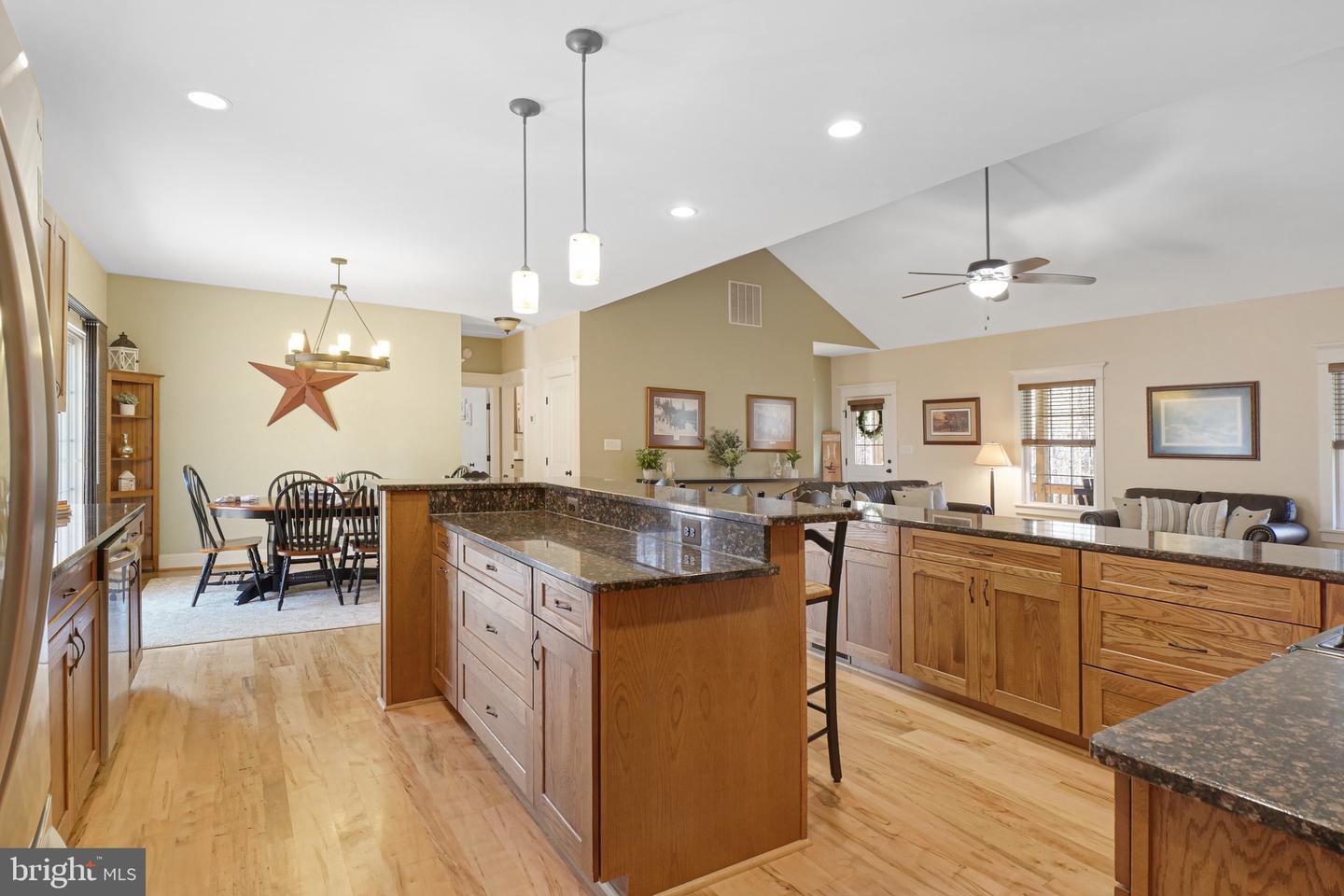 4311 DONNA MARIE COURT