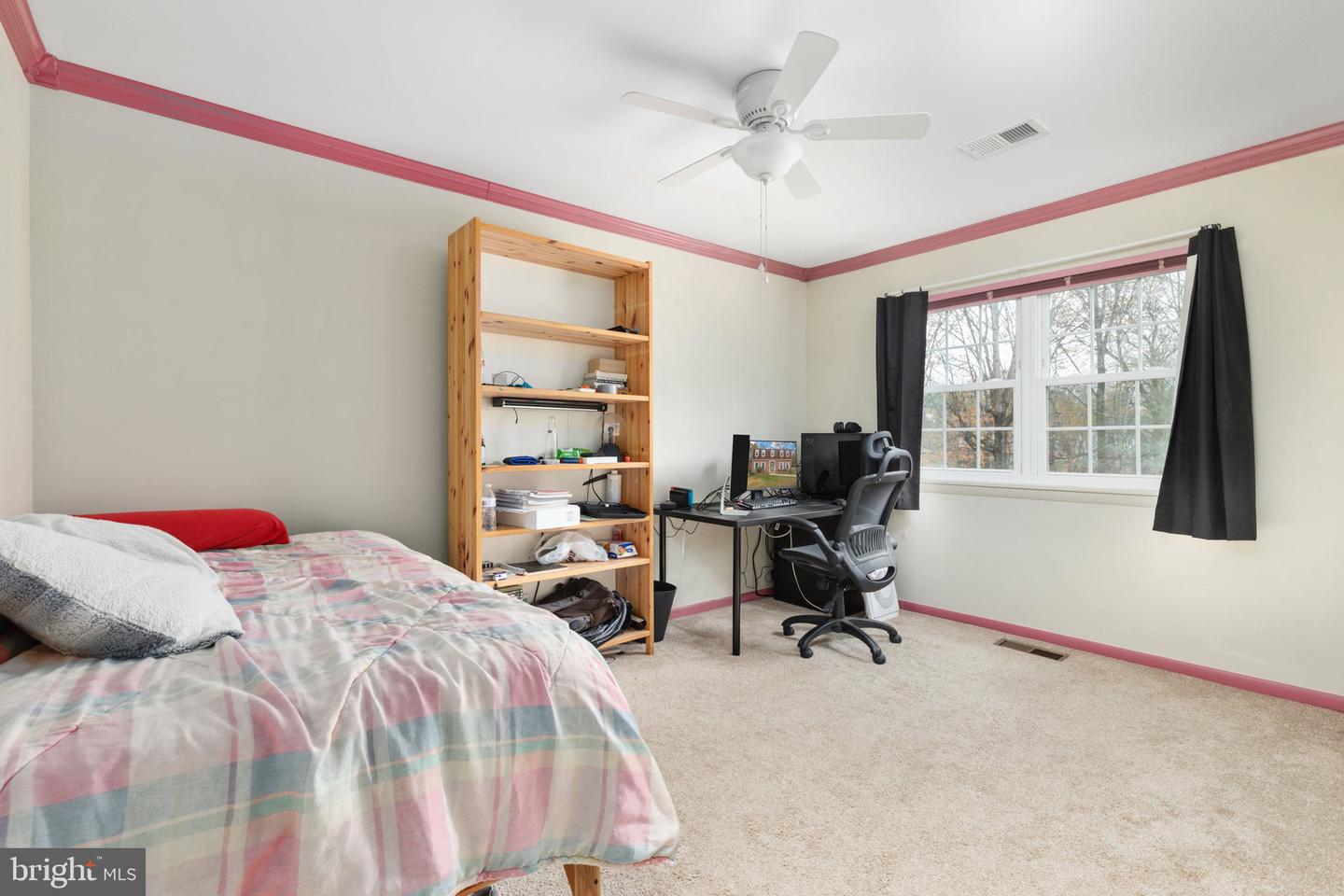 4699 KASSEL CIRCLE
