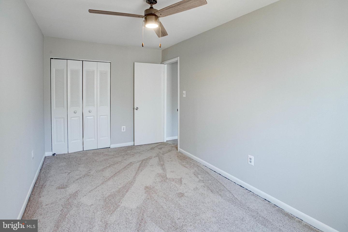 3543 CASTLE HILL DRIVE