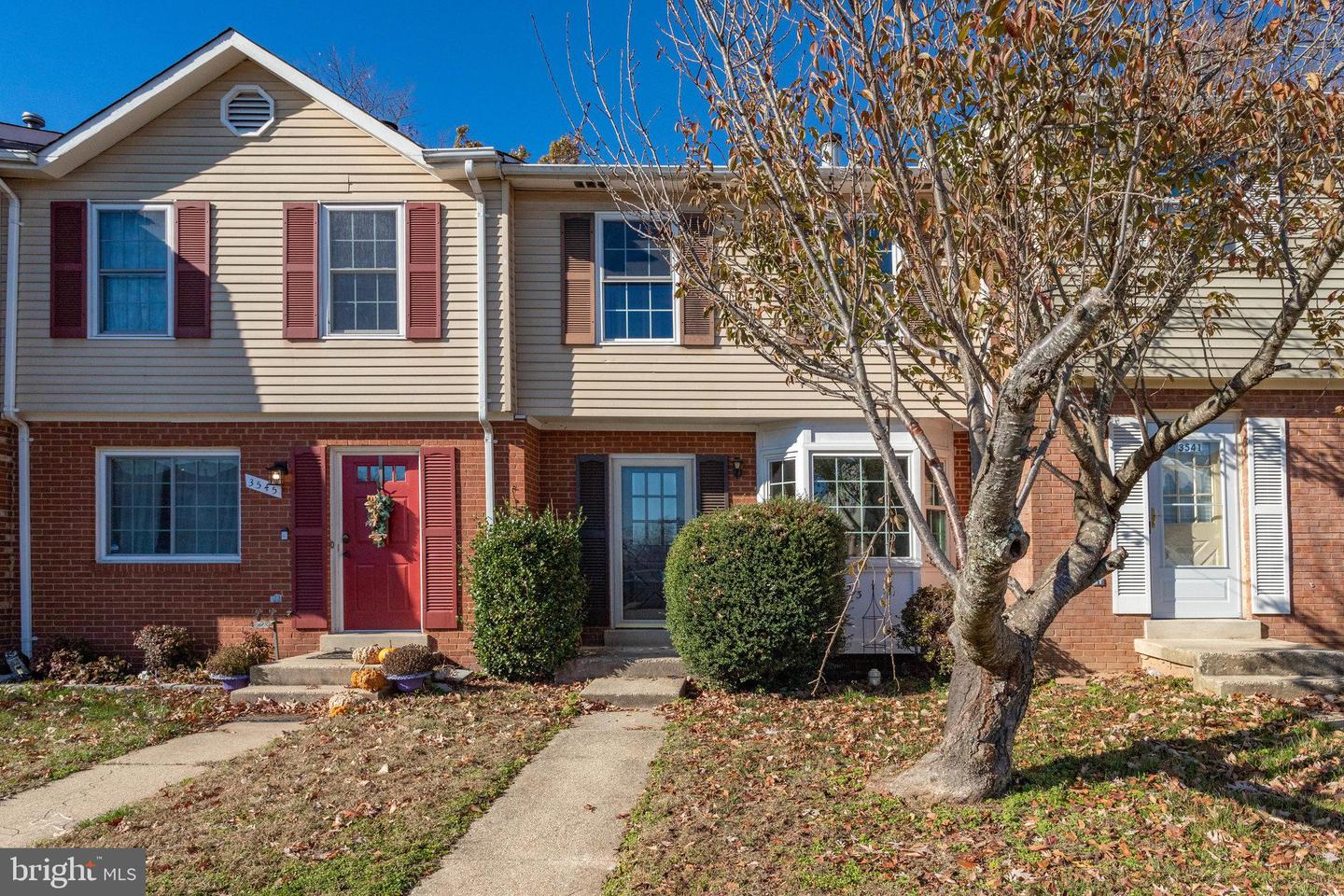 3543 CASTLE HILL DRIVE