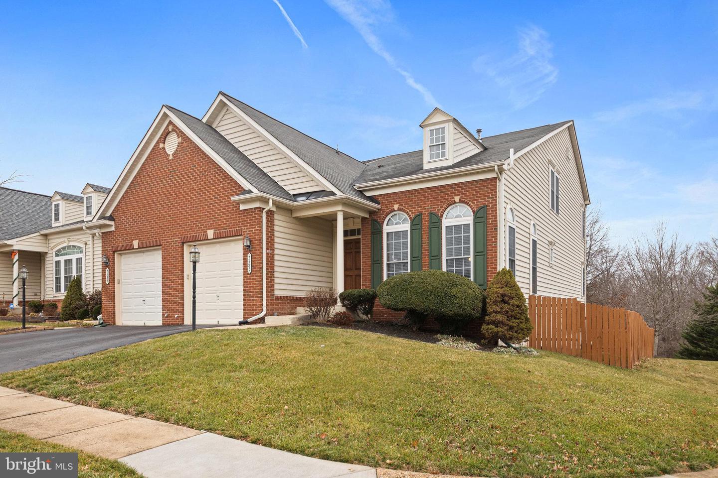 7385 CLUSTER HOUSE WAY