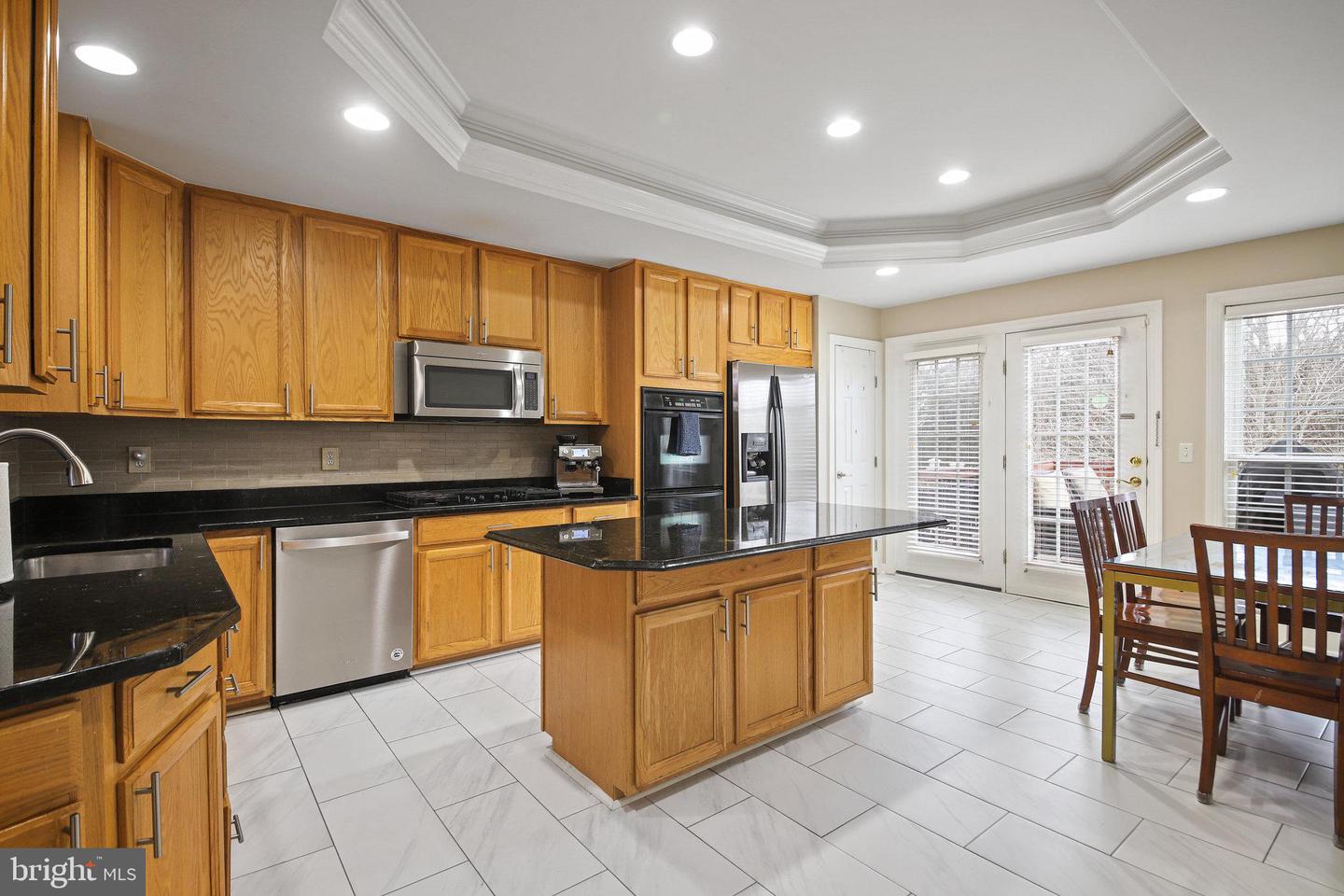 7385 CLUSTER HOUSE WAY