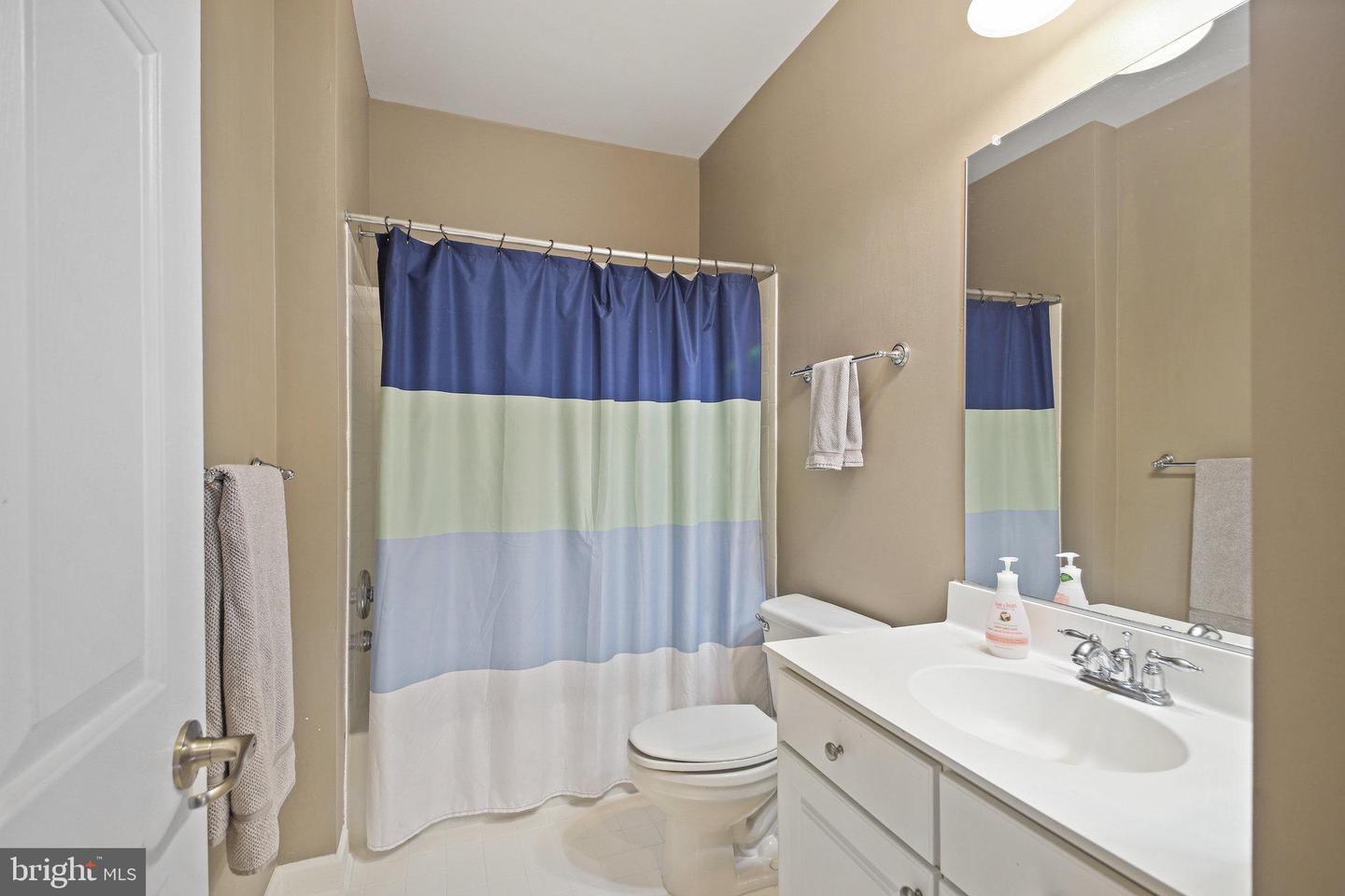 7385 CLUSTER HOUSE WAY