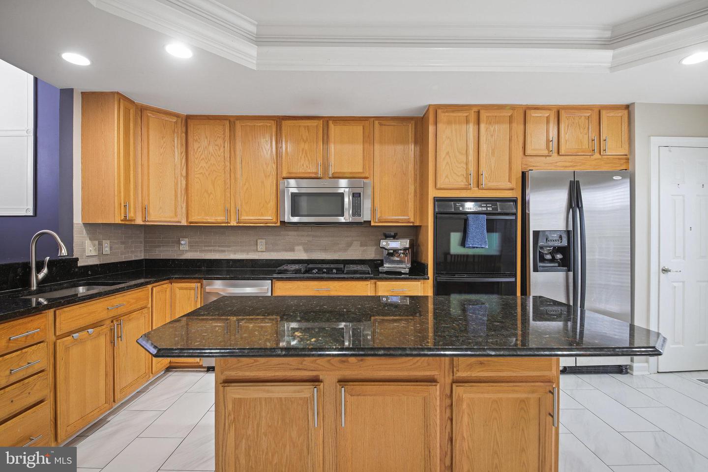 7385 CLUSTER HOUSE WAY