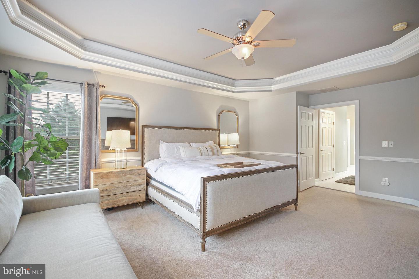 7385 CLUSTER HOUSE WAY