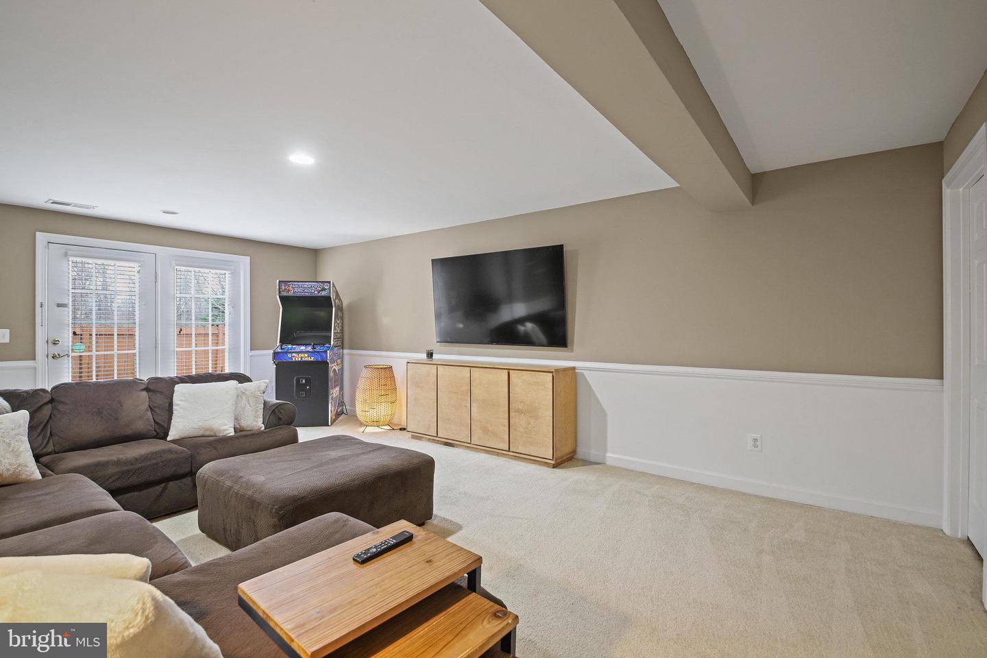 7385 CLUSTER HOUSE WAY