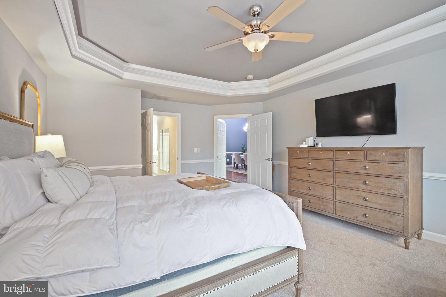 7385 CLUSTER HOUSE WAY