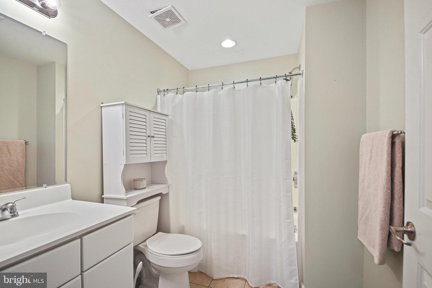 7385 CLUSTER HOUSE WAY