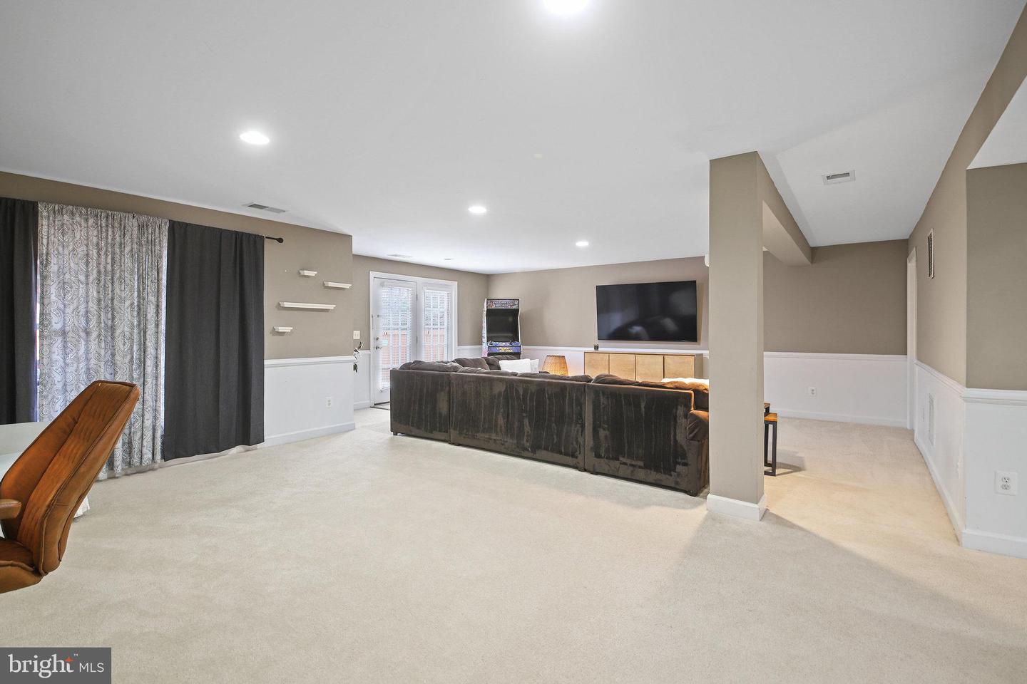 7385 CLUSTER HOUSE WAY