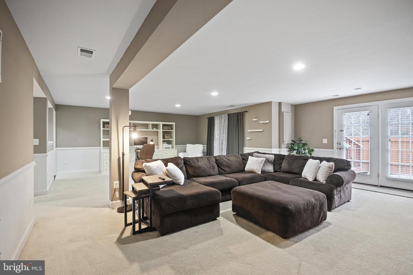 7385 CLUSTER HOUSE WAY