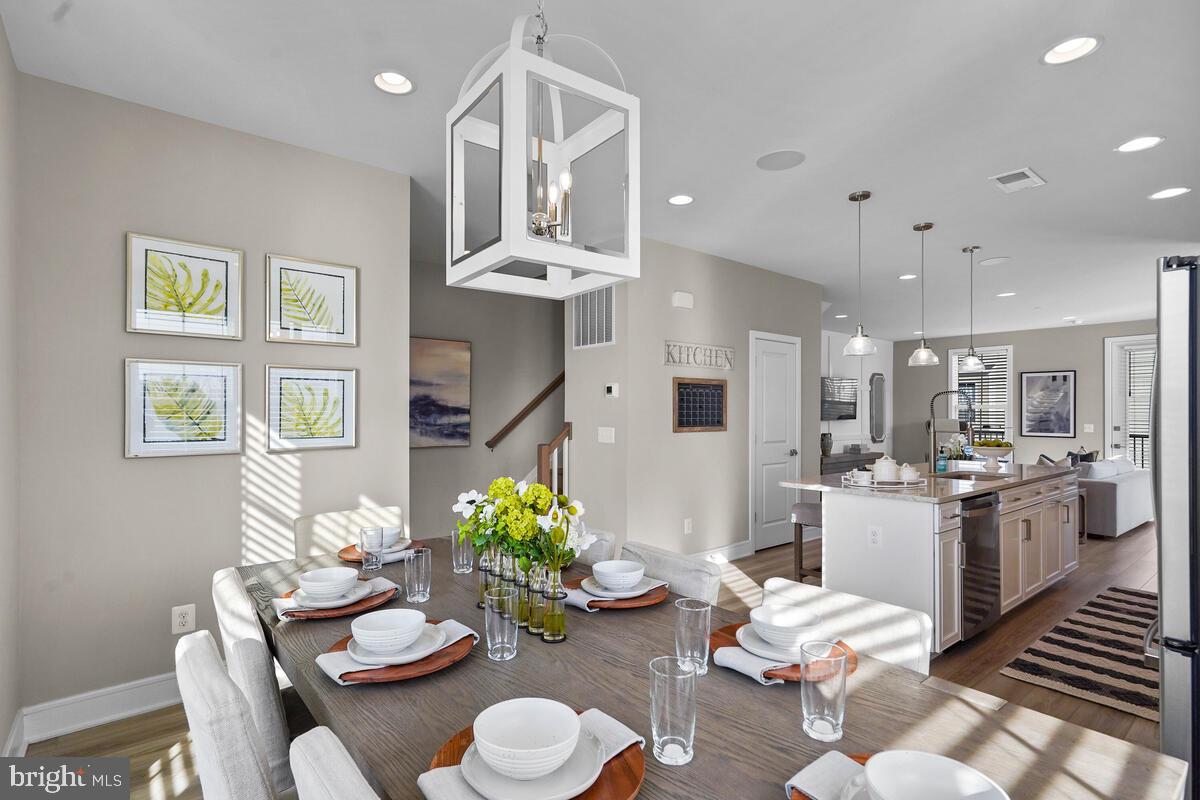 6708 UPLAND MANOR DRIVE